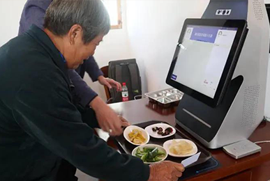 羨慕！蕭山這些食堂將一卡通用！智慧系統(tǒng)安裝正在鋪開(kāi)，還能刷臉！